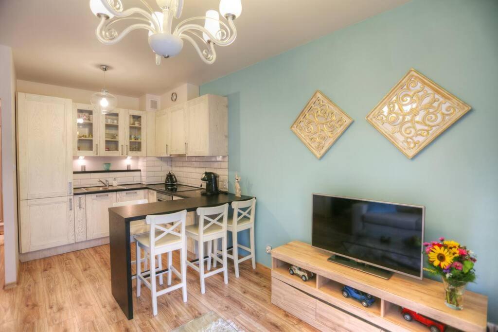 Ekskluzywny Apartament W Centrum Z Balkonem I Parkingiem คราคูฟ ภายนอก รูปภาพ