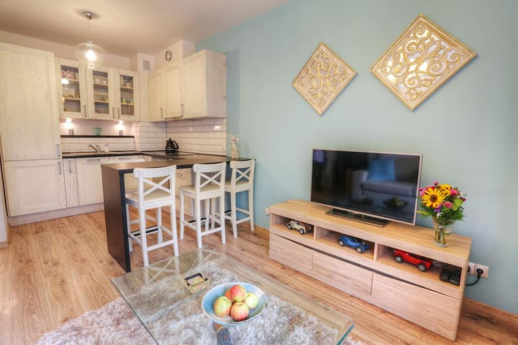 Ekskluzywny Apartament W Centrum Z Balkonem I Parkingiem คราคูฟ ภายนอก รูปภาพ